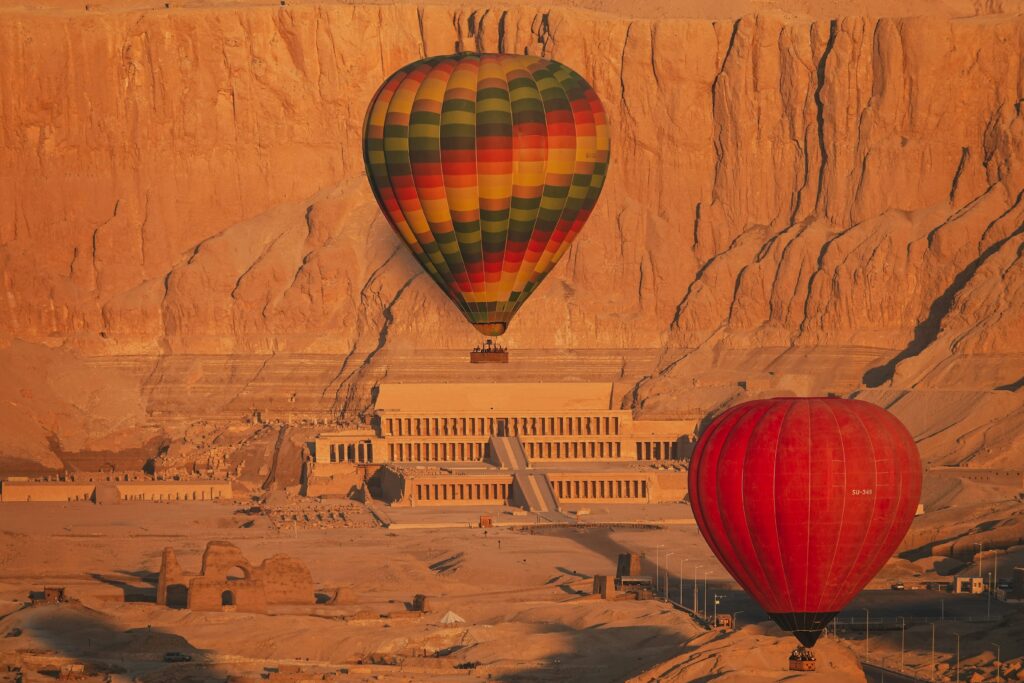 luxor hot air balloons