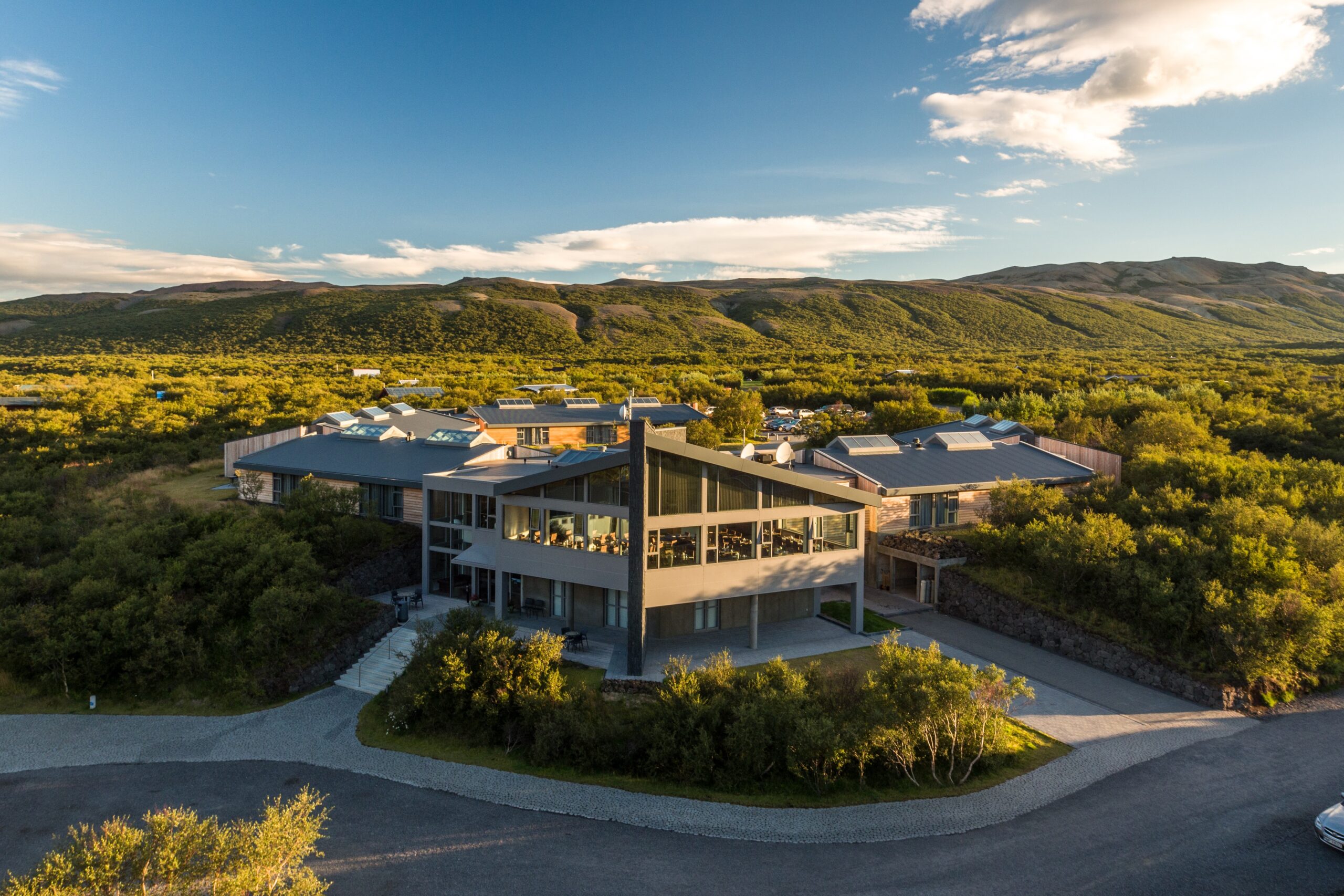 Hotel Husafell overhead