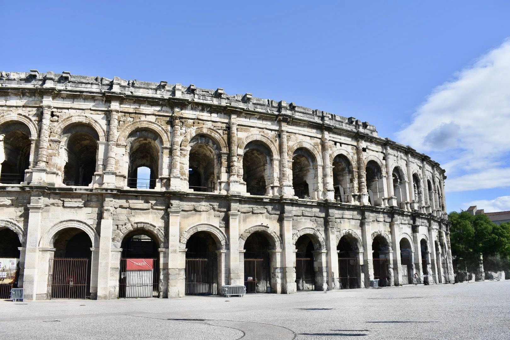 Avignon Roman amphitheater Jim Vogel
