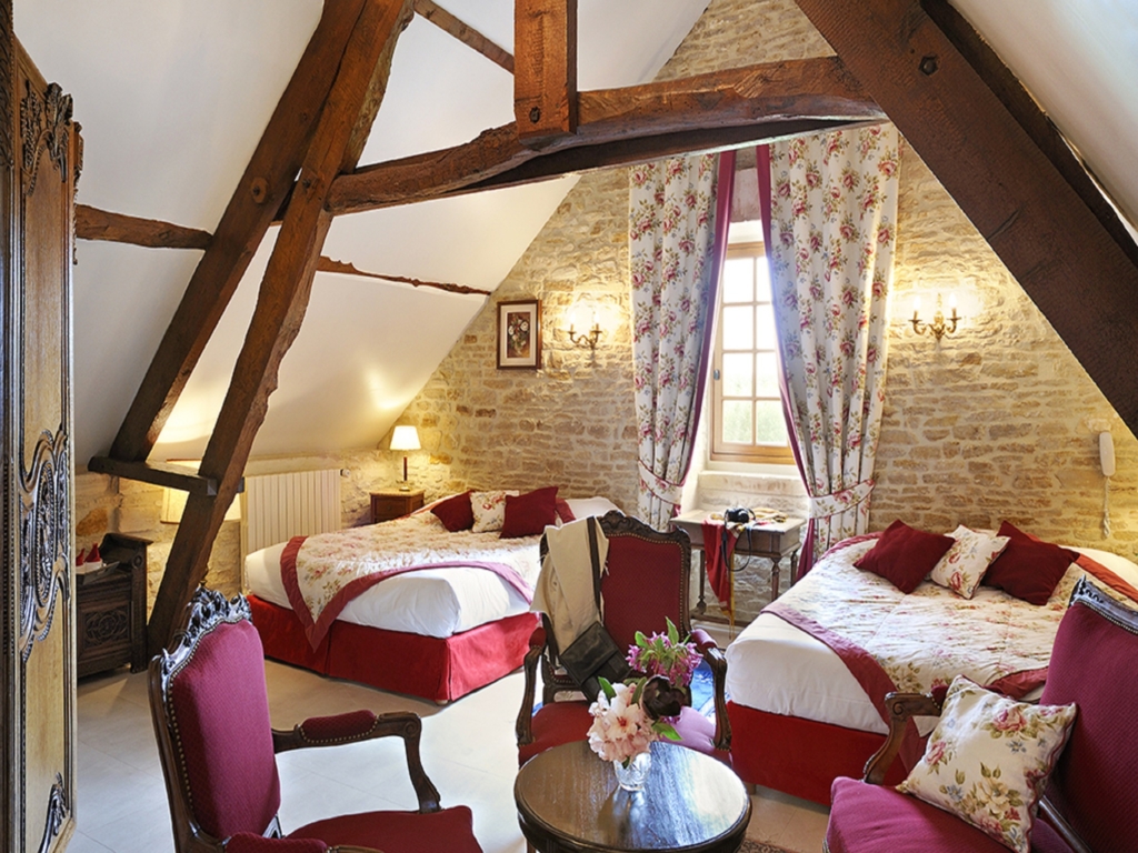 Manoir de Mathan guest room
