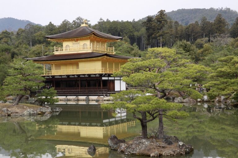 Golden Temple Kinkaku-ji Kyoto