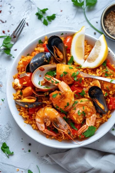Paella mixta