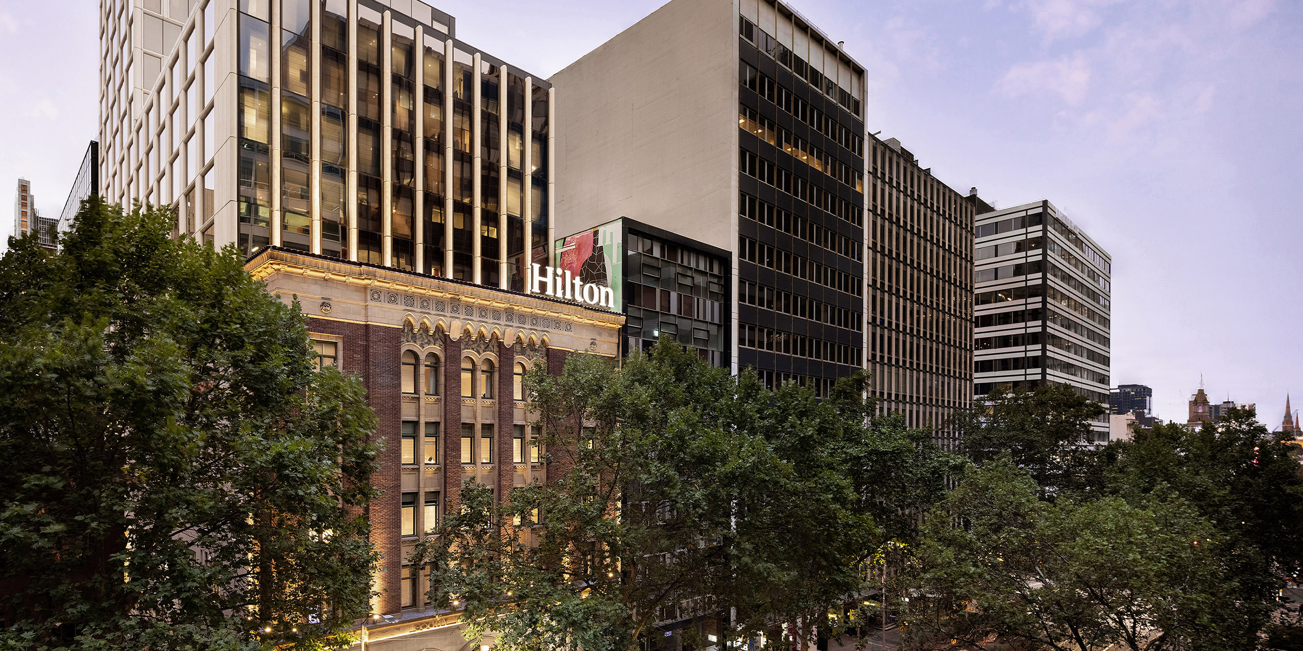 hilton melbourne little queen street2