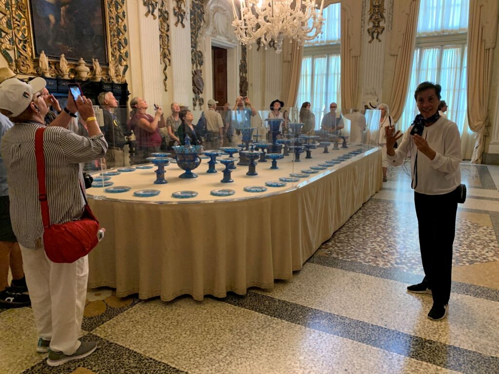 palazzo borromeo interior 2