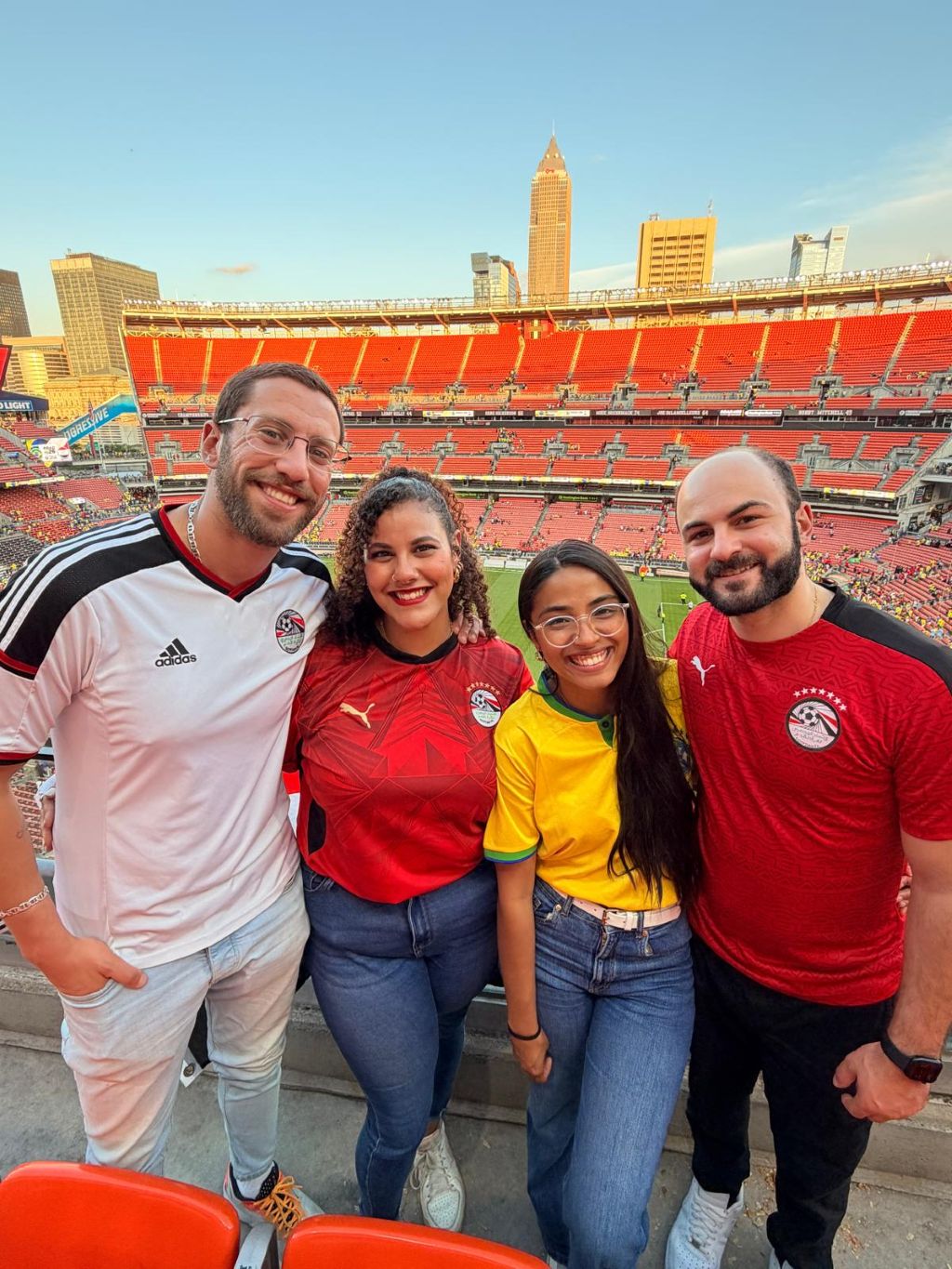 Nadine & Egyptian Husband & Brazilian & Egyptian Married Friends x2
