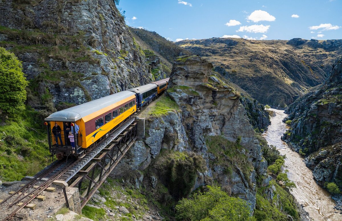 The breathtaking Taieri Gorge | Photo: Taieri Gorge Railway