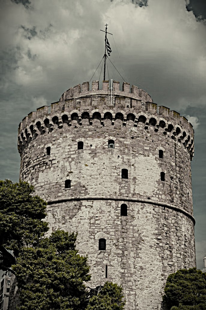 white tower of thessaloniki